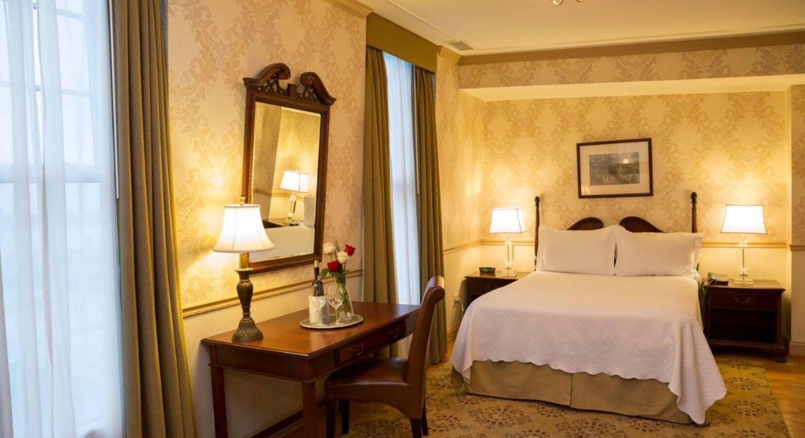 Explore the Charm of Penn&#8217;s View Hotel Philadelphia: The Perfect Stay in the Heart of the City