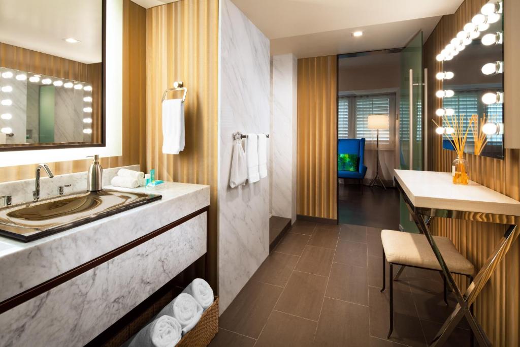Exploring the Glamorous W Los Angeles – West Beverly Hills: A Luxury Stay Like No Other