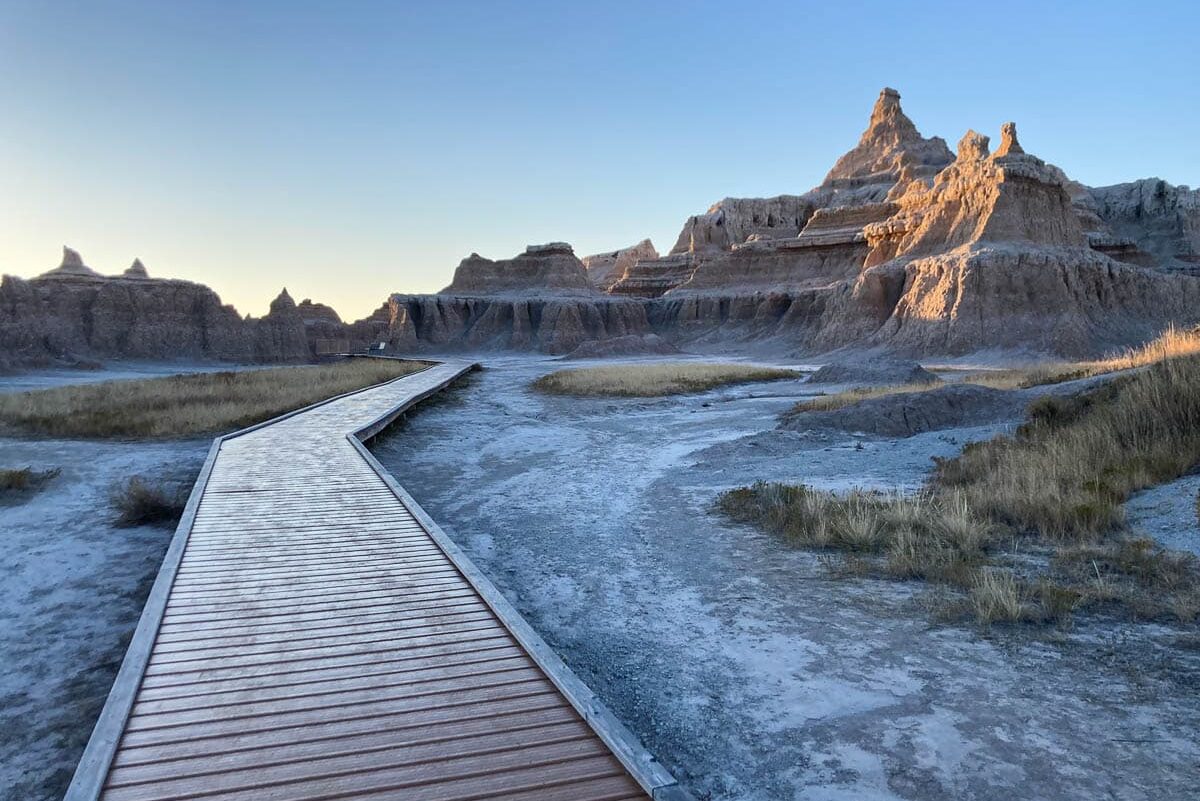 Exploring the Wonders of Badlands National Park: A Complete Guide