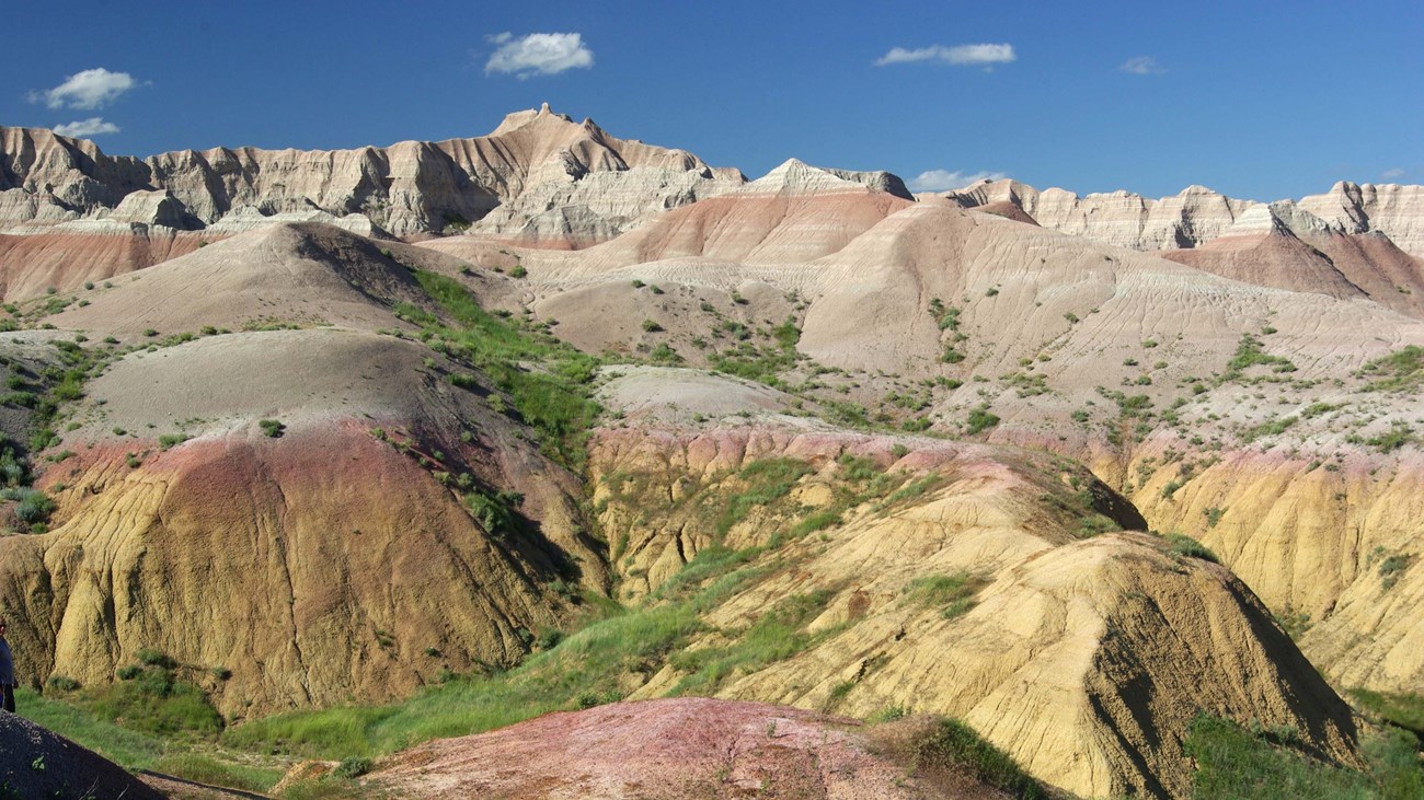 Exploring the Wonders of Badlands National Park: A Complete Guide