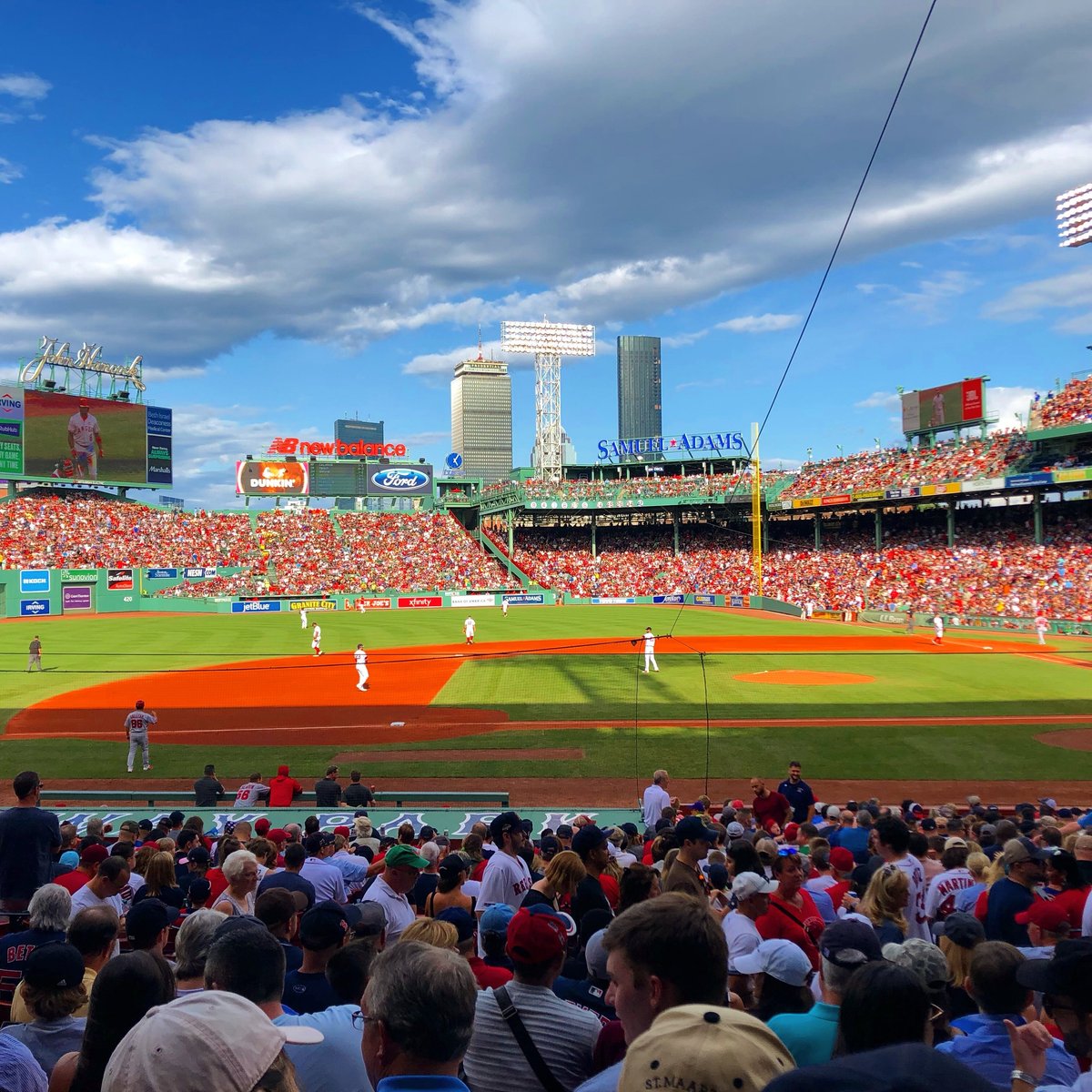 Fenway Park: Dive Into Boston’s Legendary Ballpark Vibes