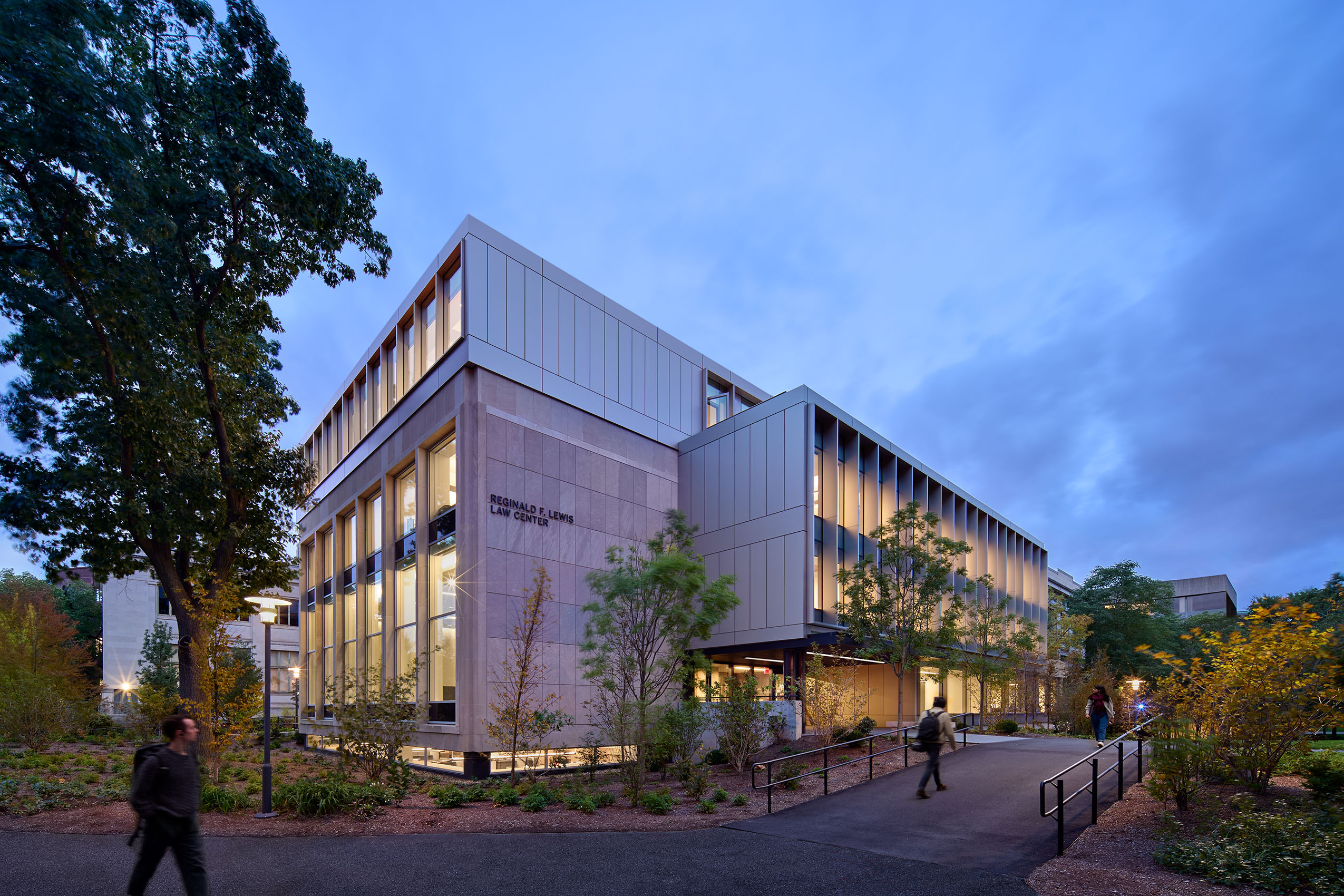 Harvard University Uncovered: Explore the Legendary Campus with The Monroe Hotels