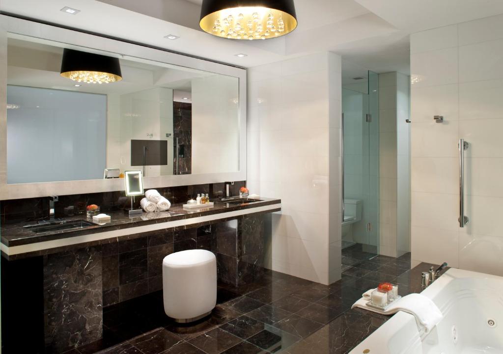 Hotel Beaux Arts, Autograph Collection: Luxury Miami Stay Redefined