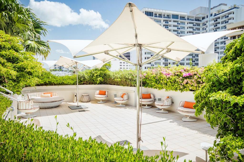 Iberostar Waves Berkeley Shore: Your Ultimate Miami Beach Getaway