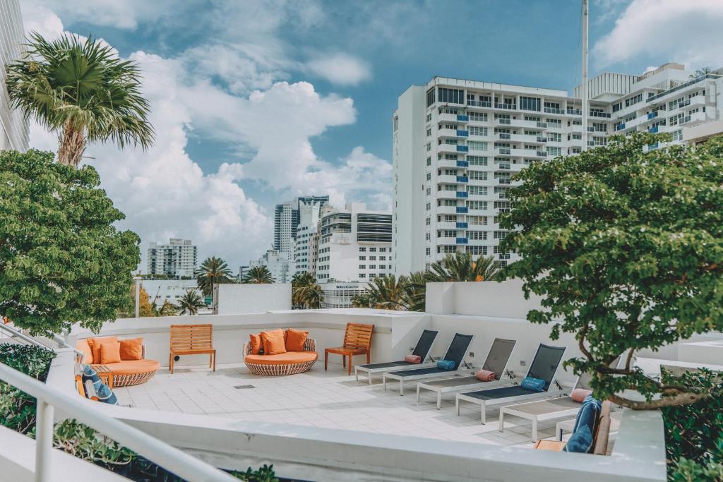 Iberostar Waves Berkeley Shore: Your Ultimate Miami Beach Getaway