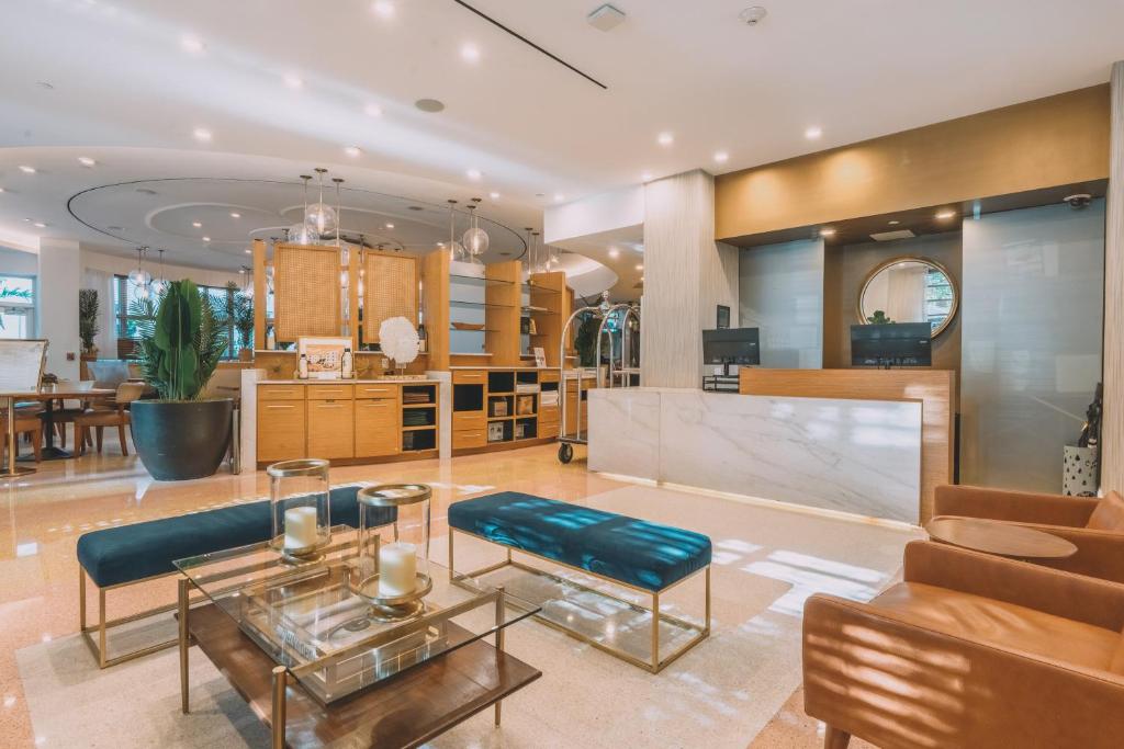 Iberostar Waves Berkeley Shore: Your Ultimate Miami Beach Getaway