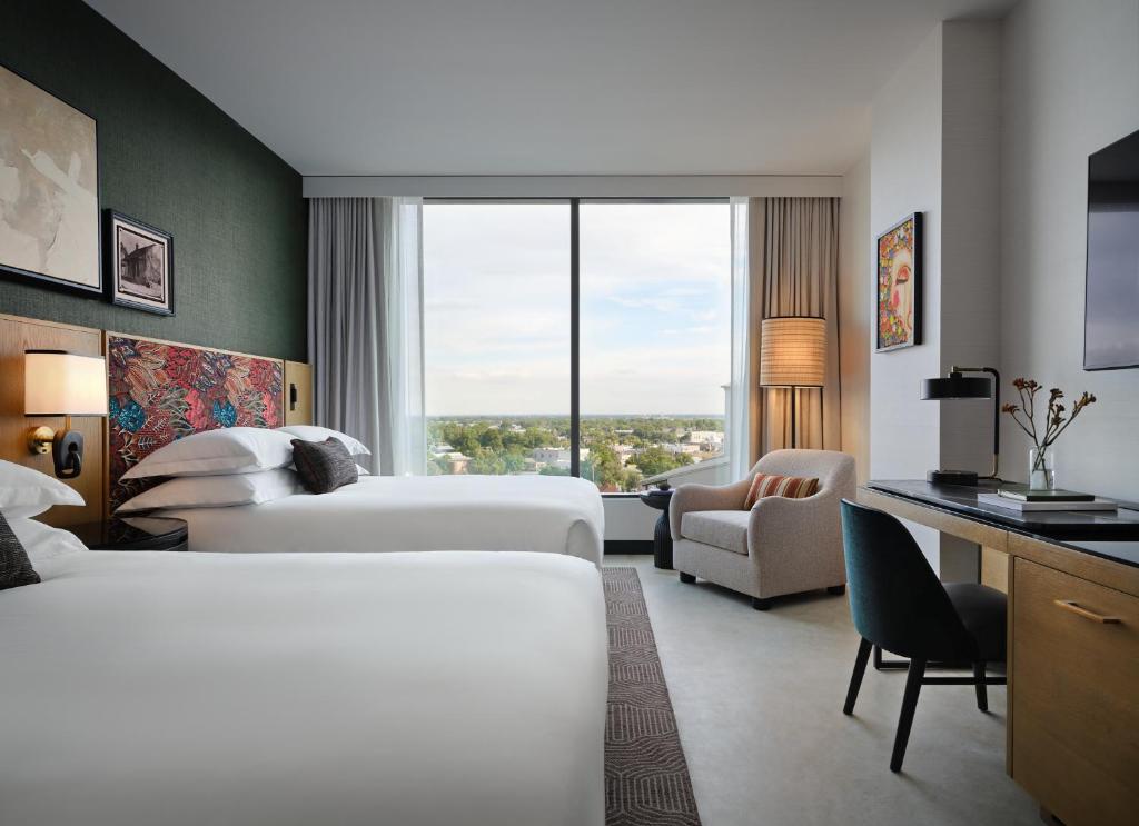 Kimpton Santo San Antonio &#8211; Riverwalk by IHG: A Perfect Blend of Luxury and Comfort