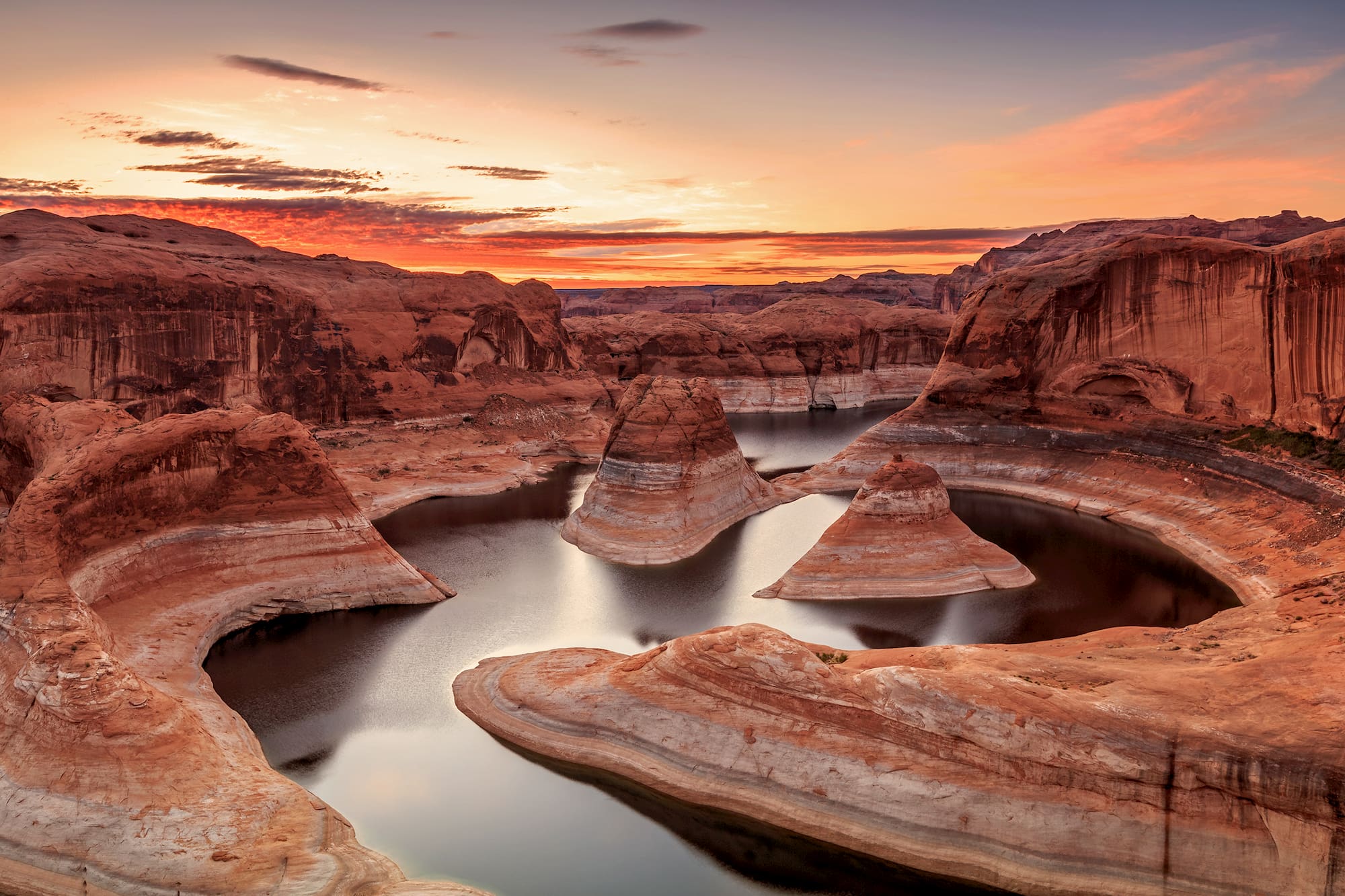 Lake Powell: Discover the Hidden Gem of the American Southwest with The Monroe Hotels