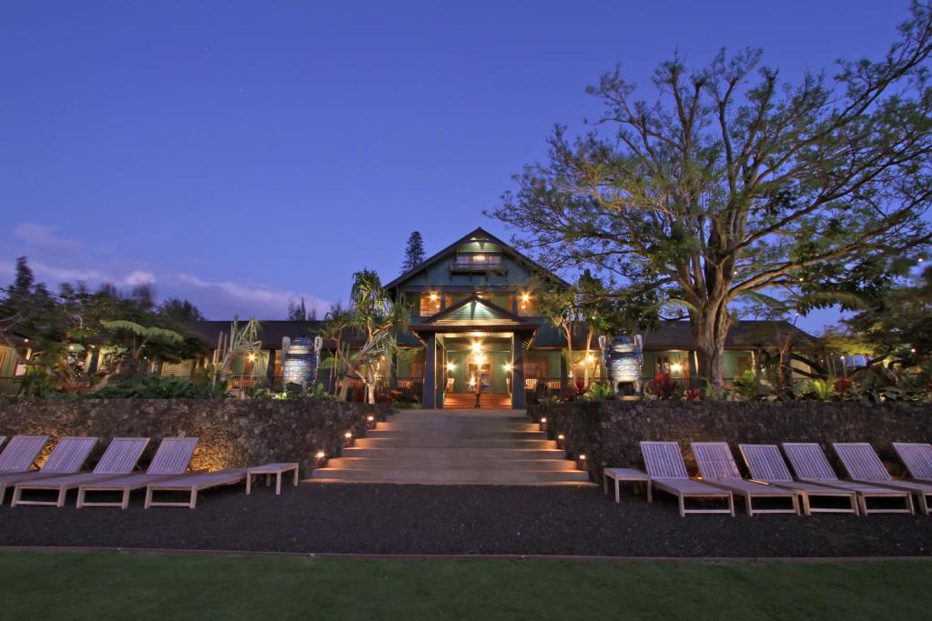 Lumeria Maui: The Ultimate Educational Retreat Center Experience