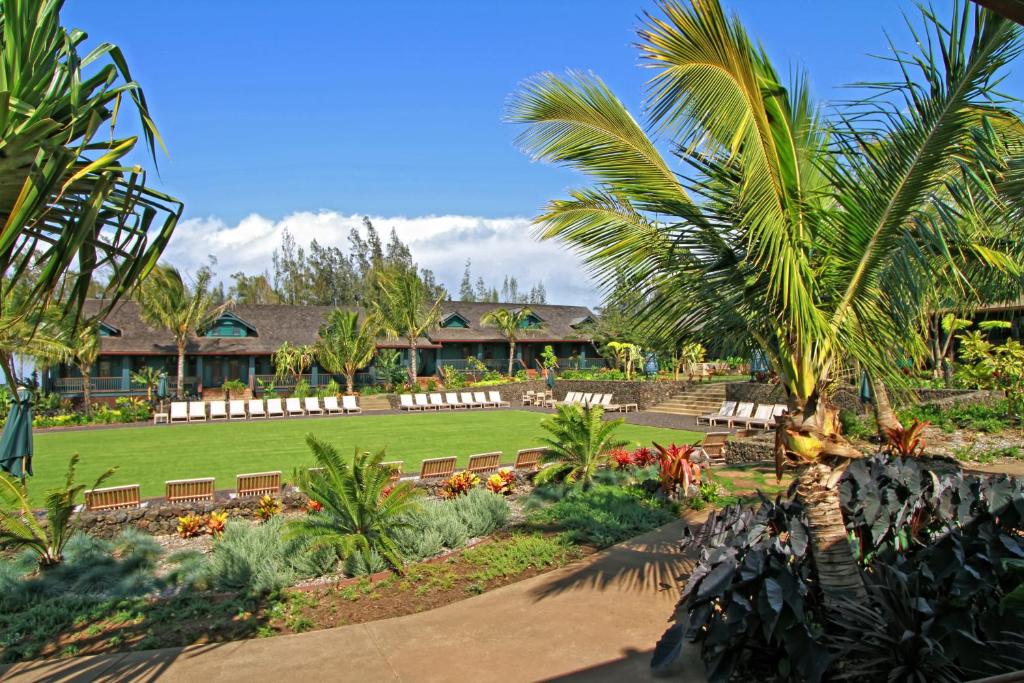 Lumeria Maui: The Ultimate Educational Retreat Center Experience