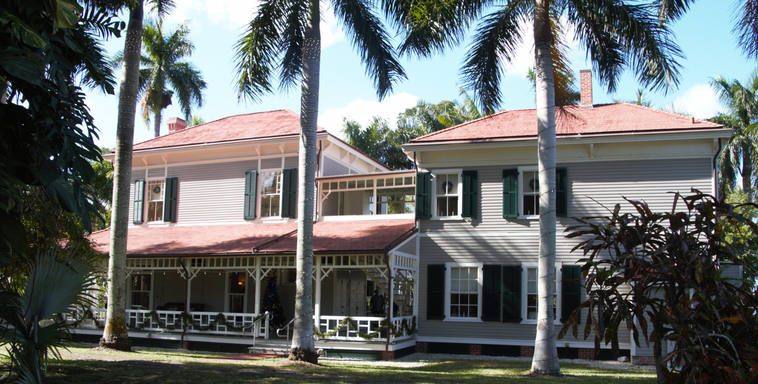 Luminary Hotel &#038; Co., Autograph Collection: A Luxurious Getaway in Fort Myers