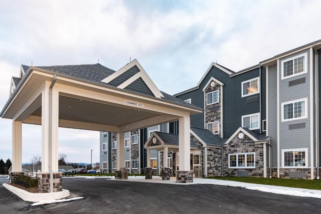 Microtel Inn &#038; Suites by Wyndham Carlisle: The Ultimate Getaway Experience