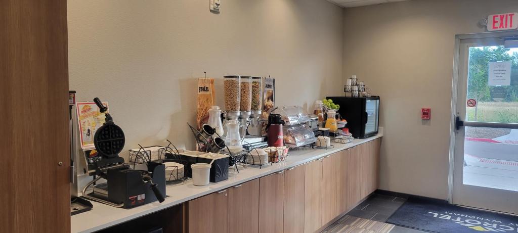 Microtel Inn &#038; Suites by Wyndham Fountain Fort Carson: Your Next Cozy Getaway Spot