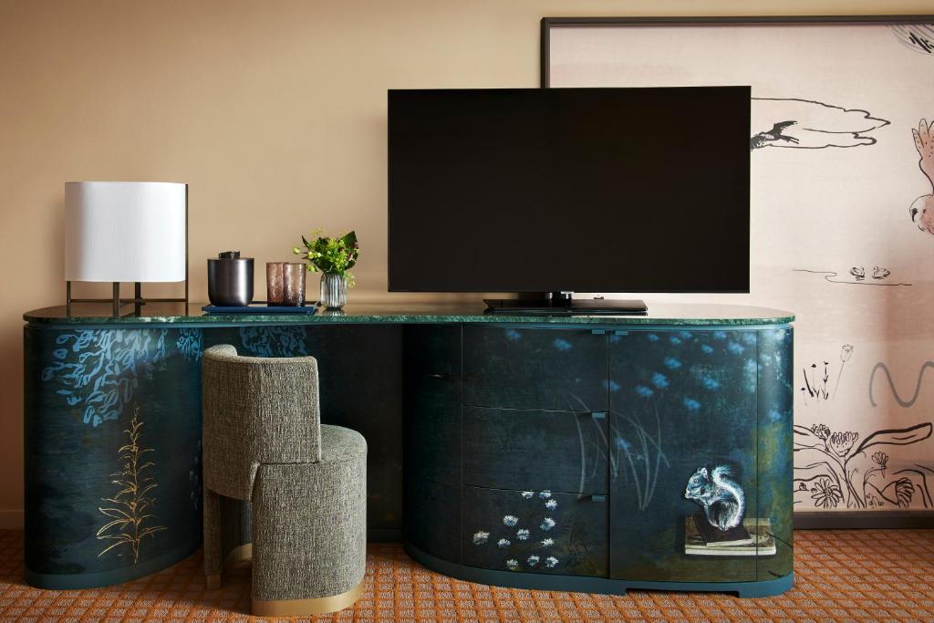 Park Lane New York: Discover the Ultimate NYC Stay You’ve Been Dreaming Of