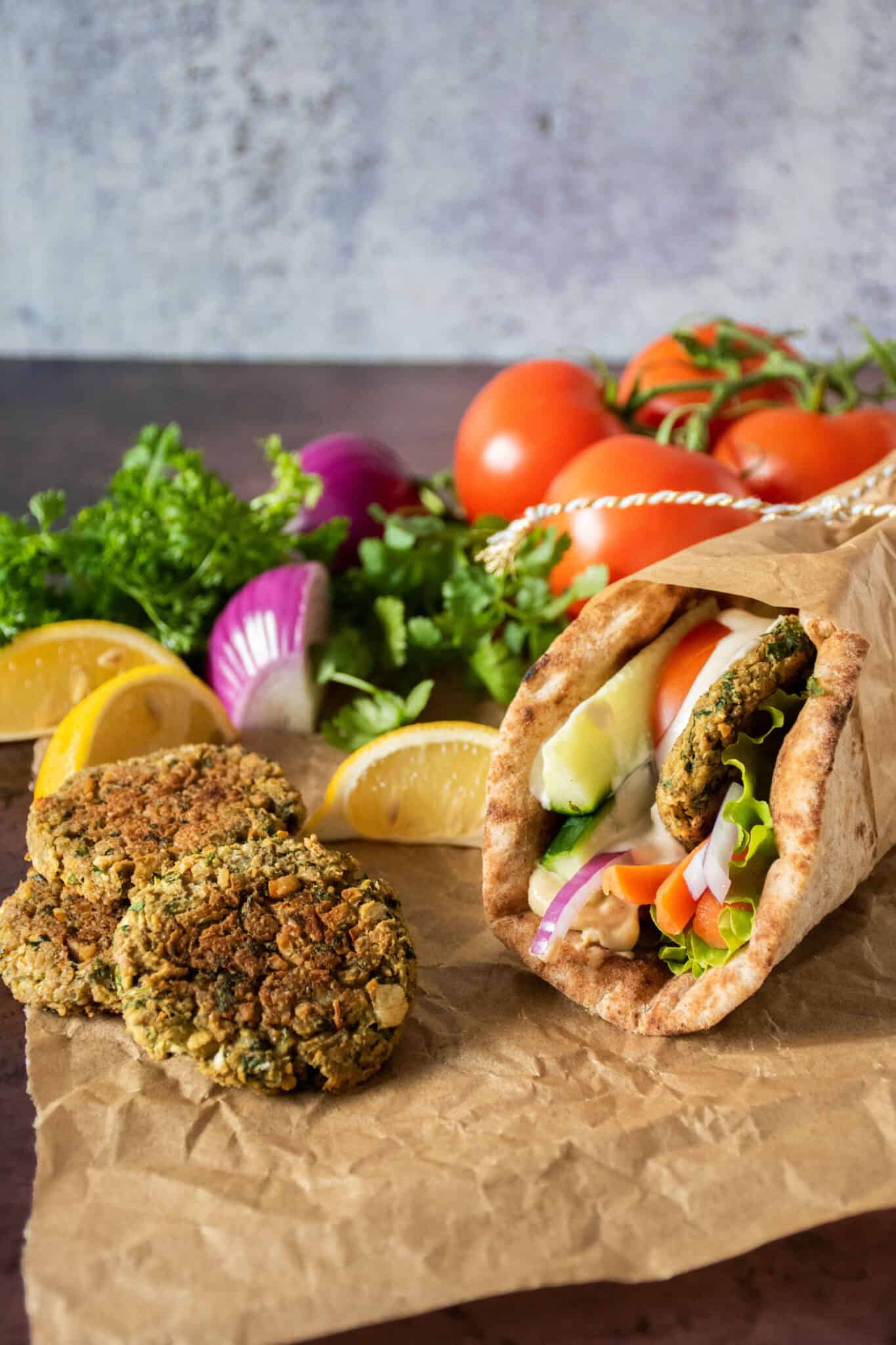 Pita with Hummus: The Perfect Dish to Satisfy Your Cravings