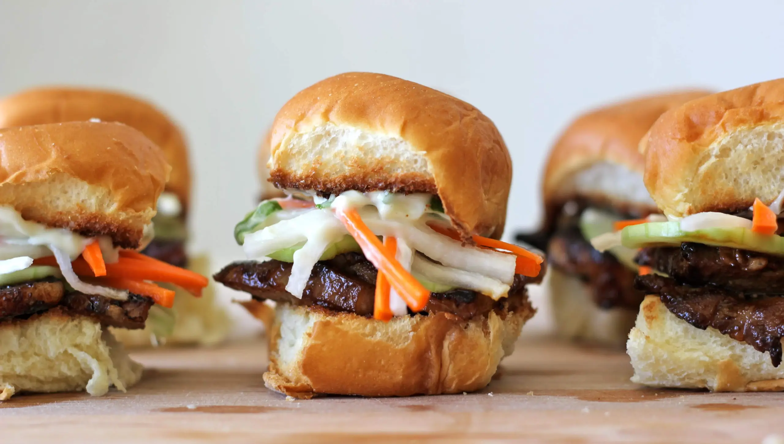 Pork Belly Sliders: The Ultimate Guide to America’s Favorite Bite-Sized Delight
