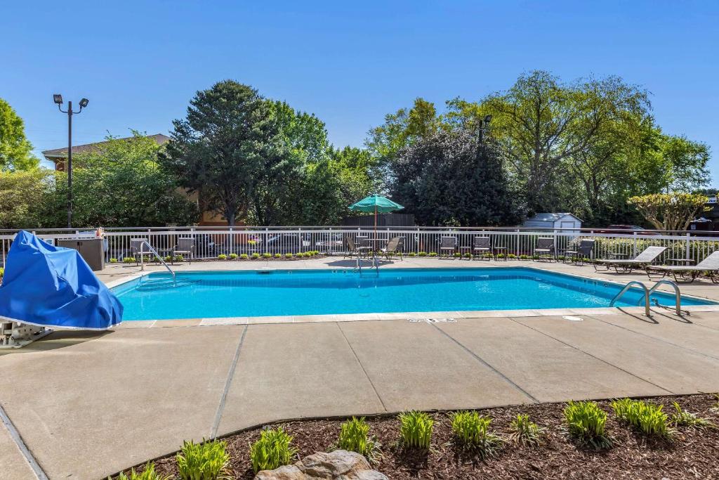 Quality Inn: The Perfect Stay at a Top Hotel Destination