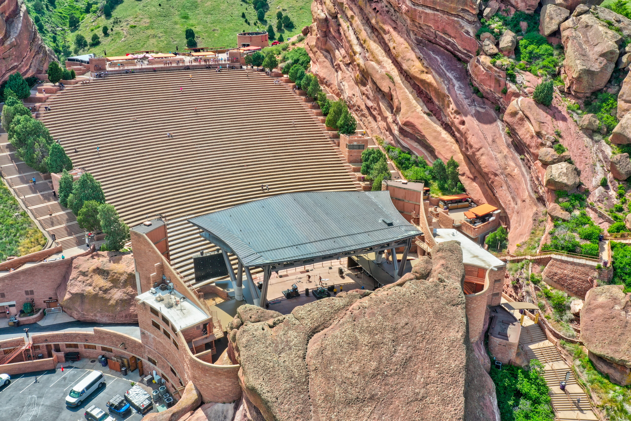 Red Rocks Amphitheatre: A Breathtaking Journey into the Heart of Music and Nature