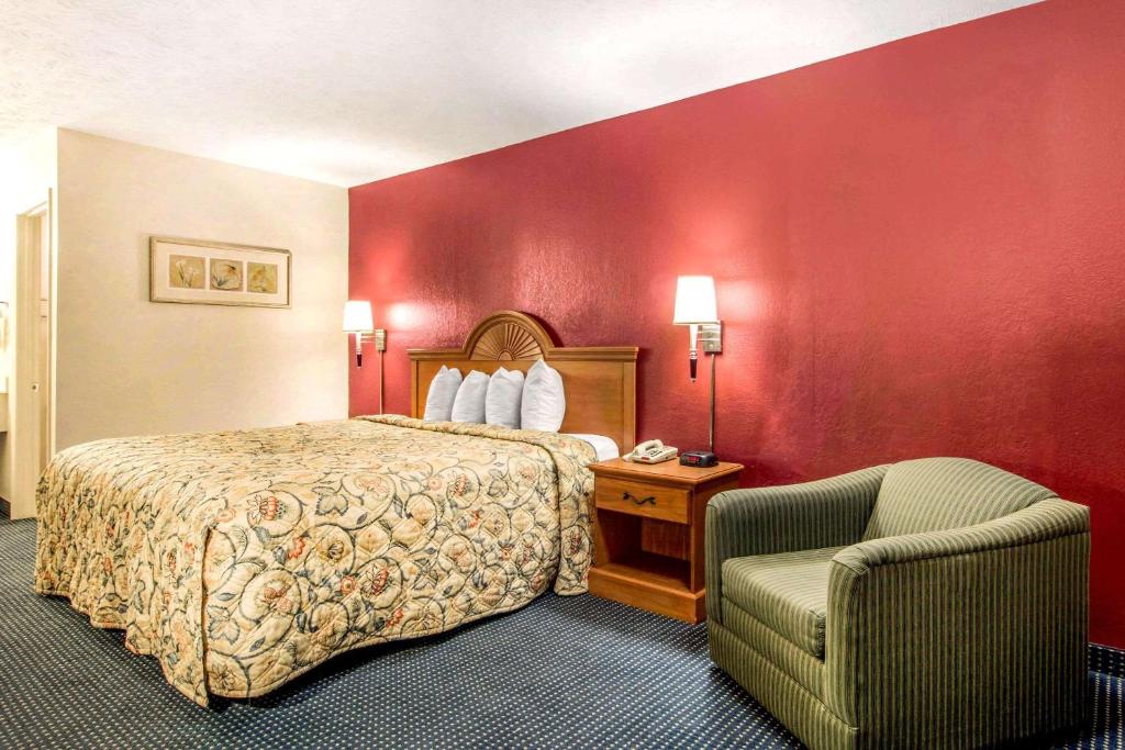 Rodeway Inn: Your Ultimate Comfort Spot Explored by The Monroe Hotels