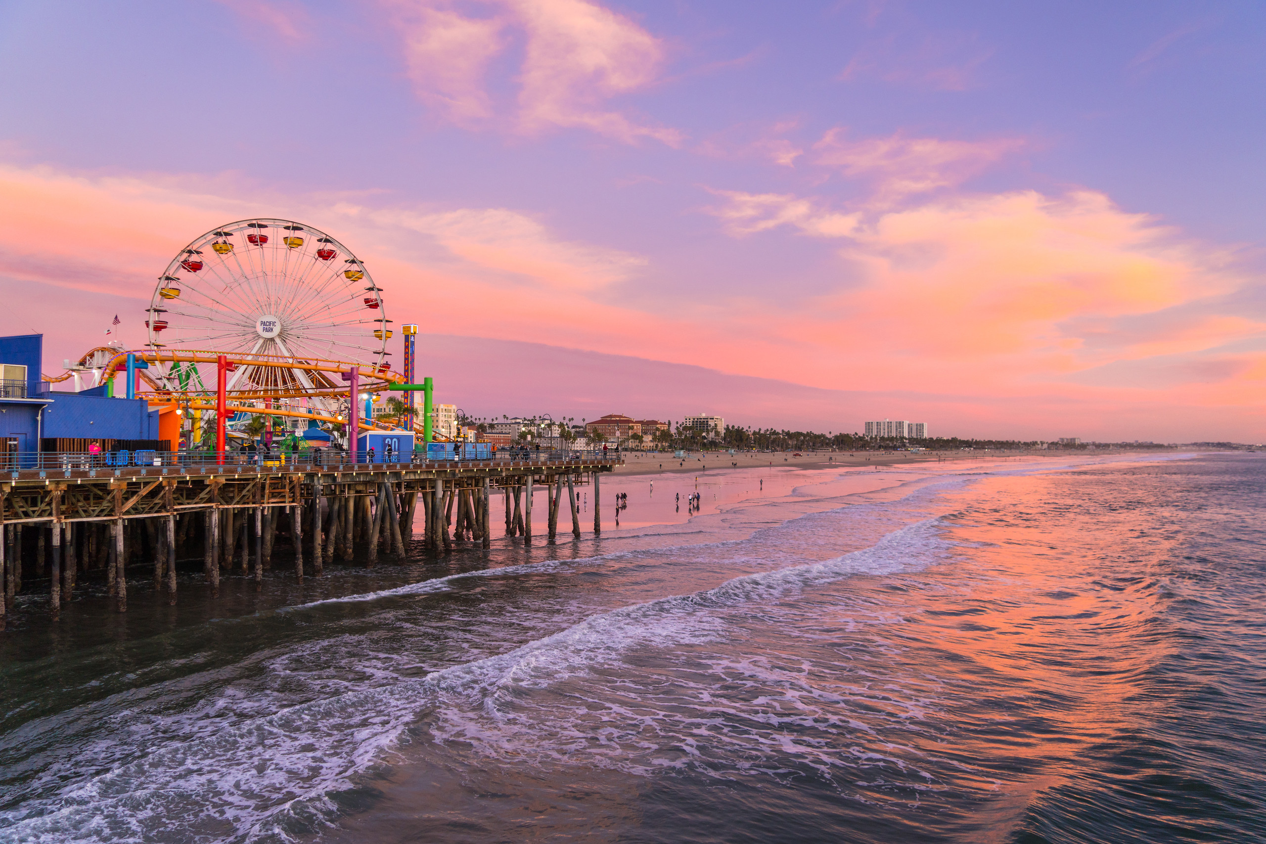 Santa Monica Uncovered: Your Ultimate Guide to SoCal Vibes