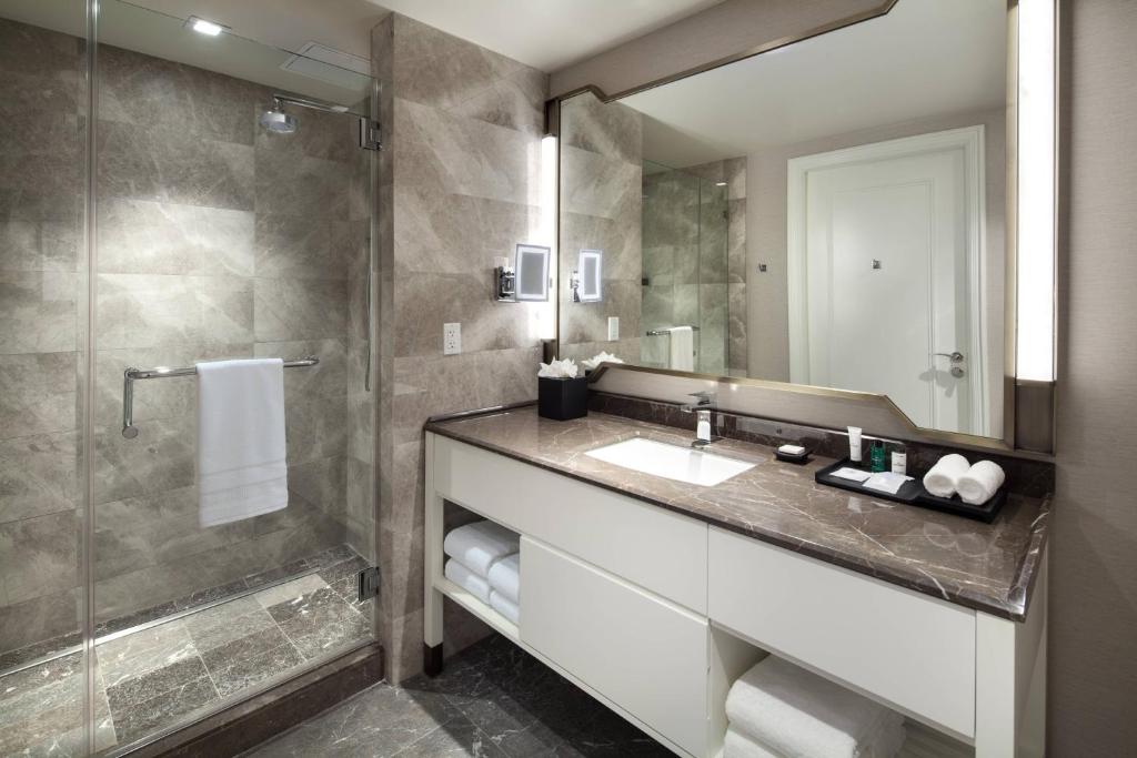 Sheraton Los Angeles San Gabriel: The Ultimate Stay in the Heart of San Gabriel
