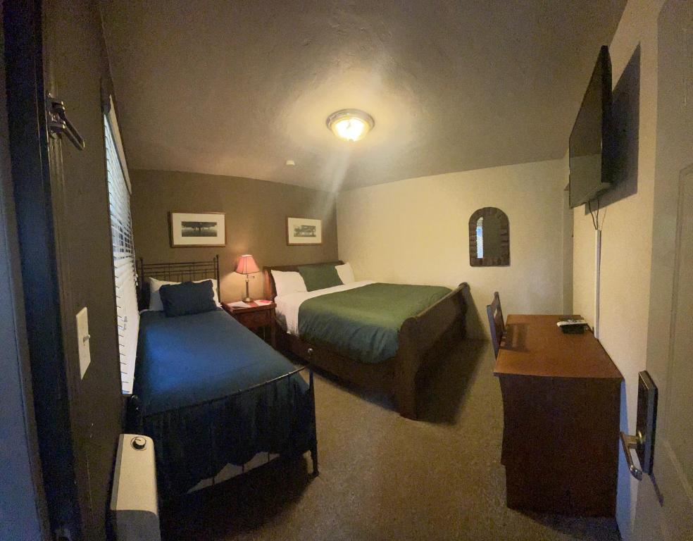 Sierra Woods Lodge: A Hidden Gem for Nature Lovers and Peace Seekers