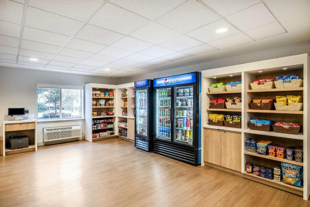 Sonesta Simply Suites Jersey City: The Ultimate Stay for Comfort and Convenience