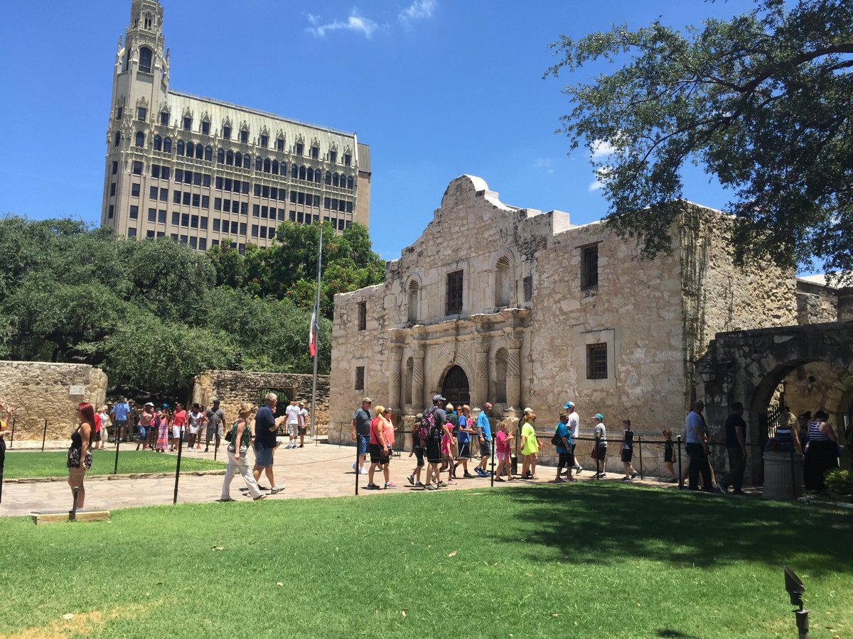The Alamo: Unveiling the Rich History and Significance of San Antonio’s Iconic Landmark