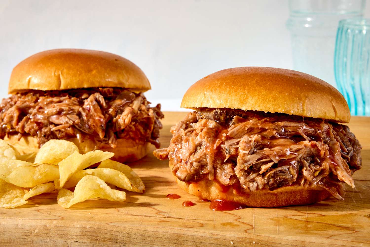 The Ultimate Guide to Pulled Pork Sandwich: Everything You Need to Know!