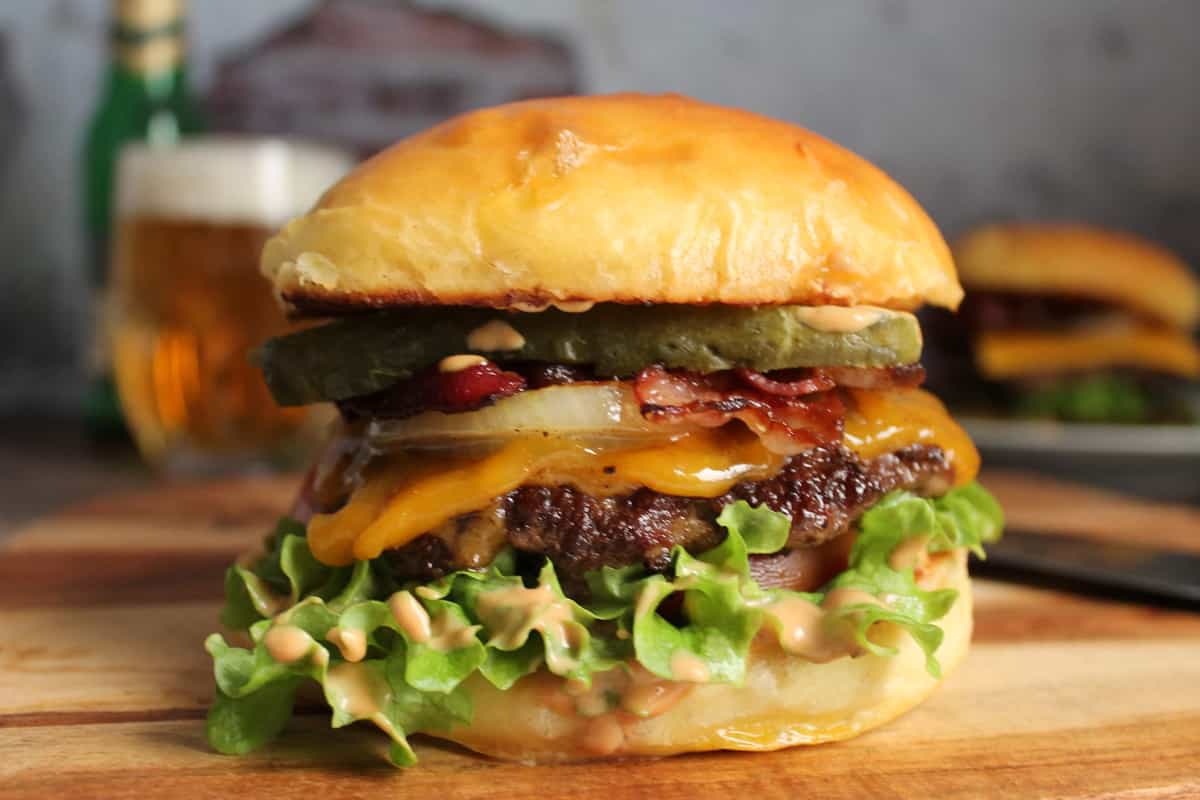 The Ultimate Guide to the Irresistible Hamburger: Dive Into The World of This Iconic American Delight