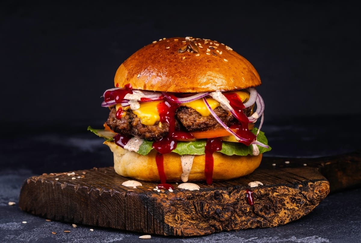 The Ultimate Guide to the Irresistible Hamburger: Dive Into The World of This Iconic American Delight