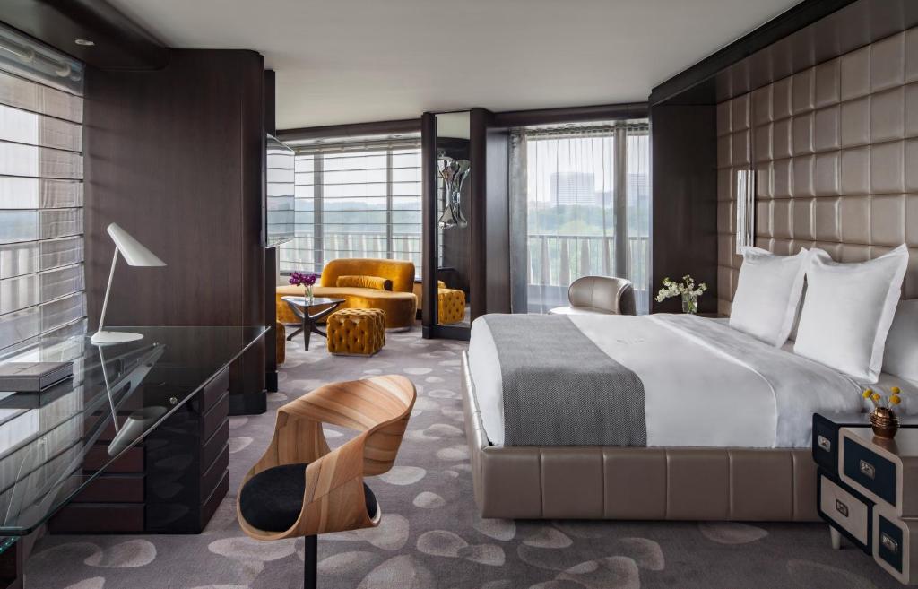 The Watergate Hotel Georgetown: Experience Unmatched Luxury in Washington, DC