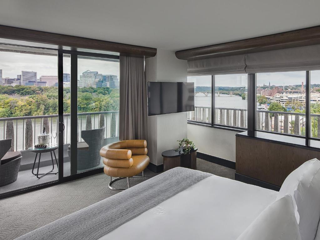 The Watergate Hotel Georgetown: Experience Unmatched Luxury in Washington, DC