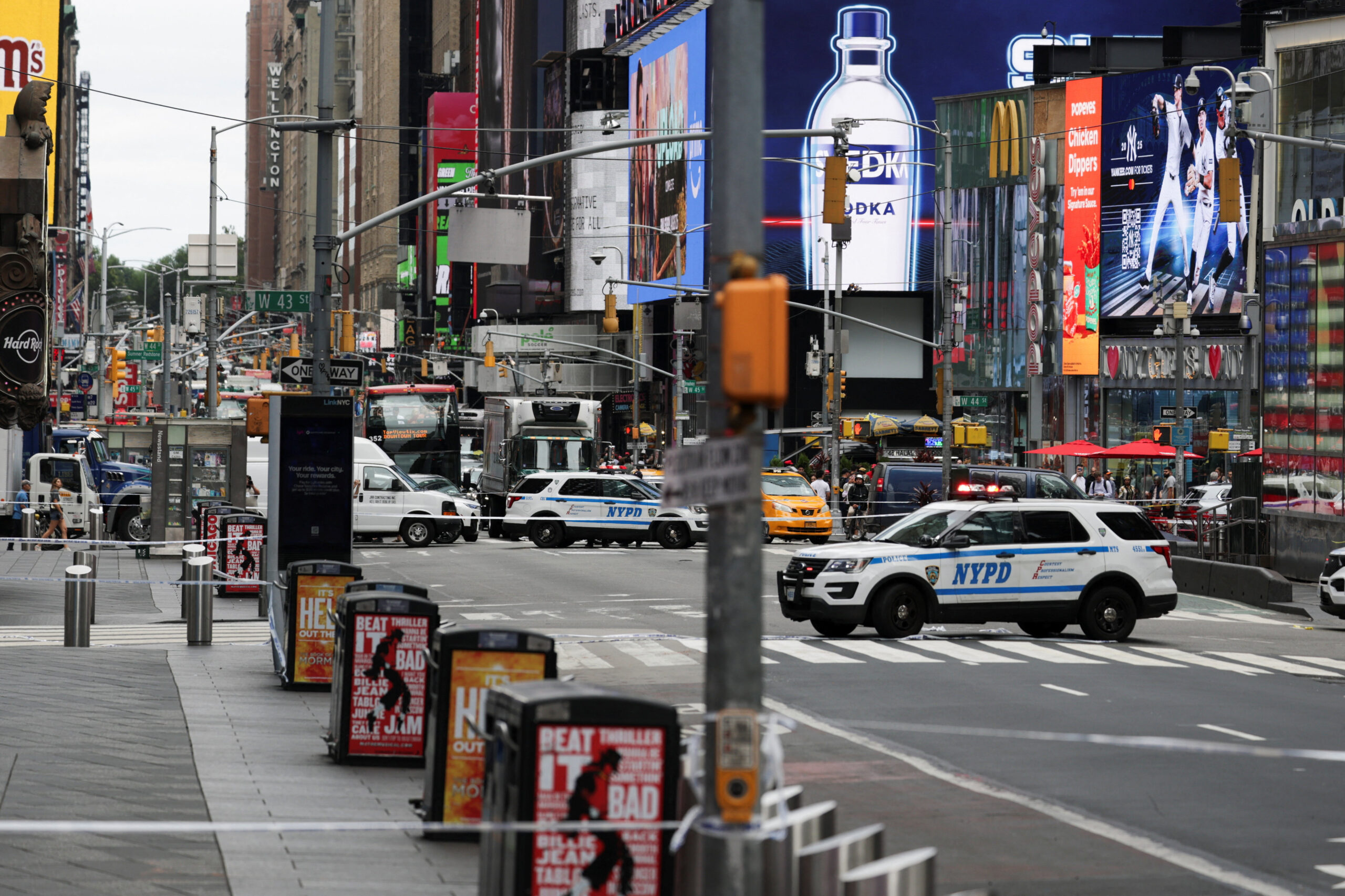 Times Square Uncovered: Dive Into The Heart of New York City Vibes