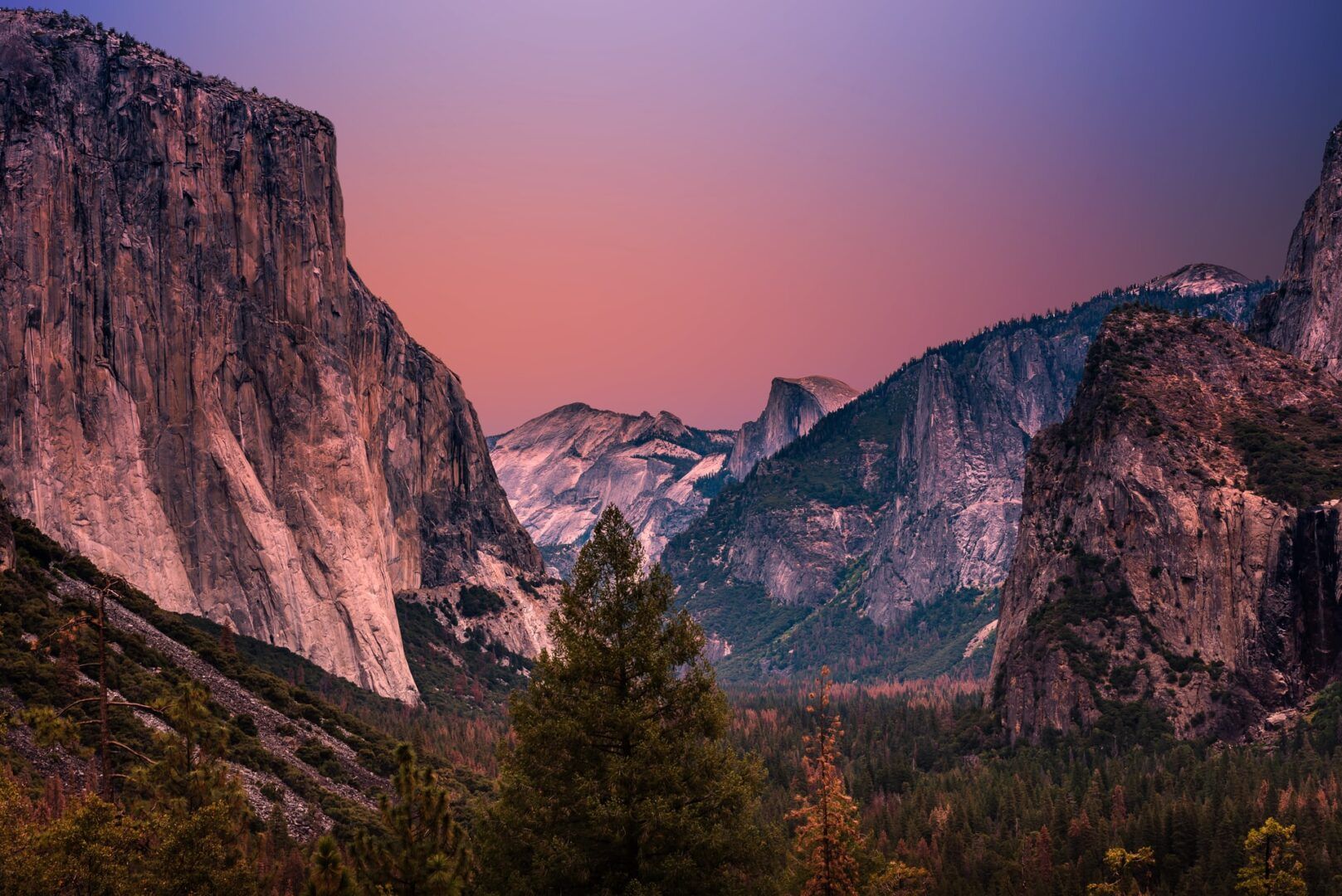 Yosemite National Park: Where Adventure Meets Tranquility